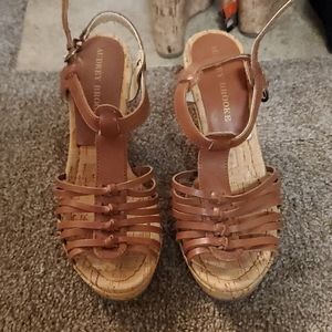 Brown wedges